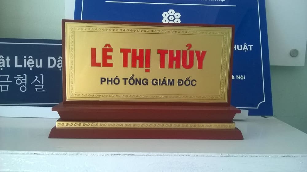 Biển chức danh