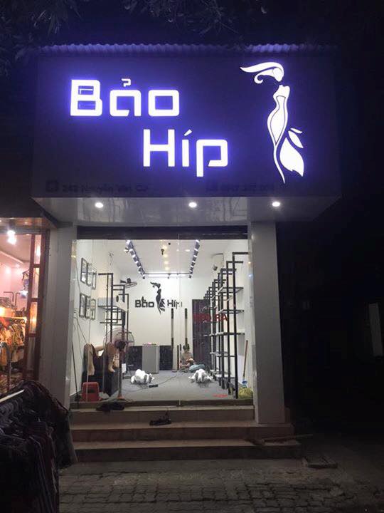 Thi công biển quảng cáo shop Bảo Híp